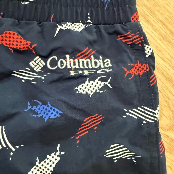 Columbia Kids Fish Print Shorts - Navy, Red, White - Picture 4 of 6